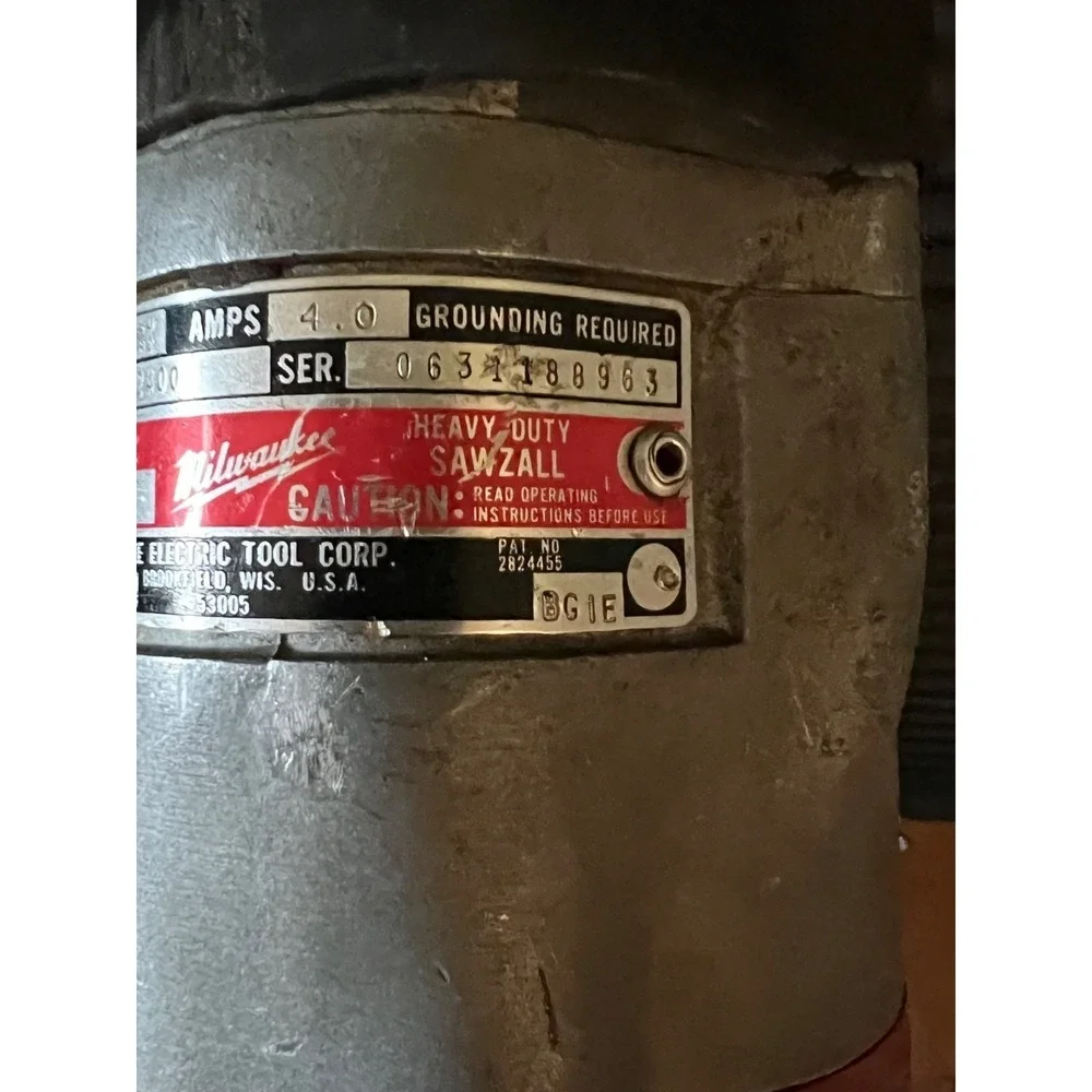 Vintage Milwaukee Heavy-Duty Sawzall‎ Reciprocating Saw 6507 With Case